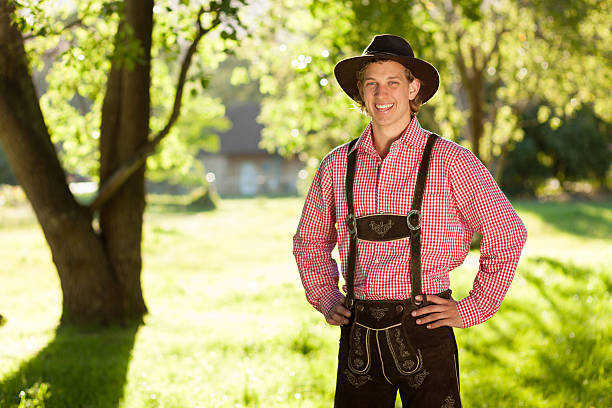 Best Oktoberfest Outfit Ideas for Men